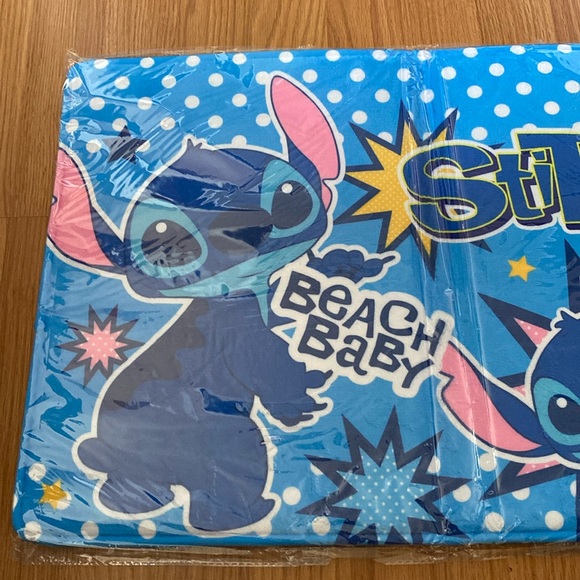 ❤️ Disney’s Lilo and Stitch “Stitch” Bath Mat NWT - Picture 2 of 6